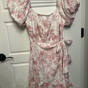 Trixxi Pink and White Floral Long Sleeve Dress